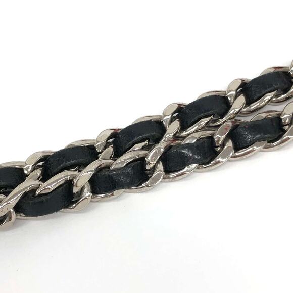 Chanel Tri-Color Quilted Medium Flap Bag Red & Black & White Lambskin Leather CC - Picture 14 of 15